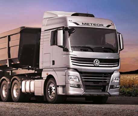 Banner truck 2 (1)